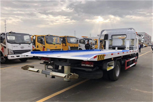 建昌汽车救援补胎