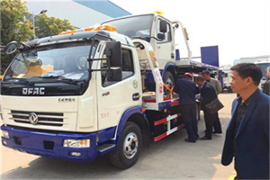 建昌汽车道路救援拖车价格